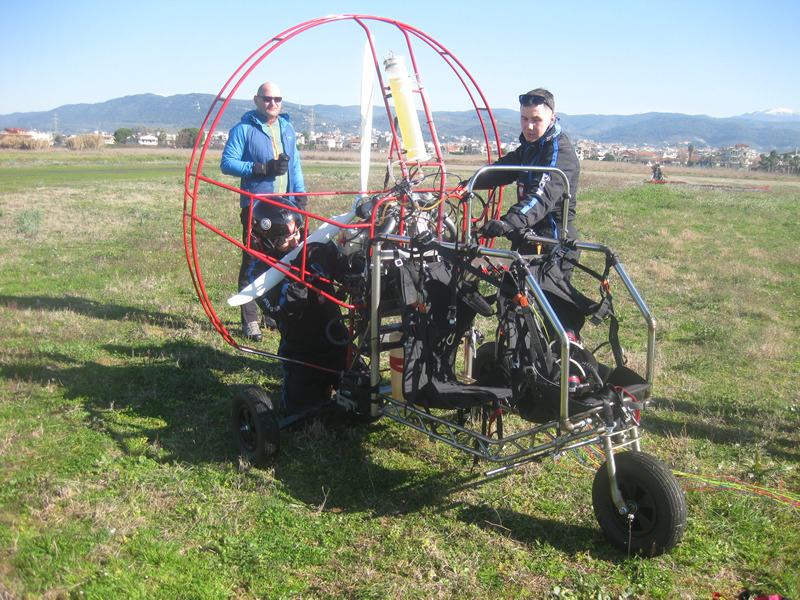 PARAMOTOR 19